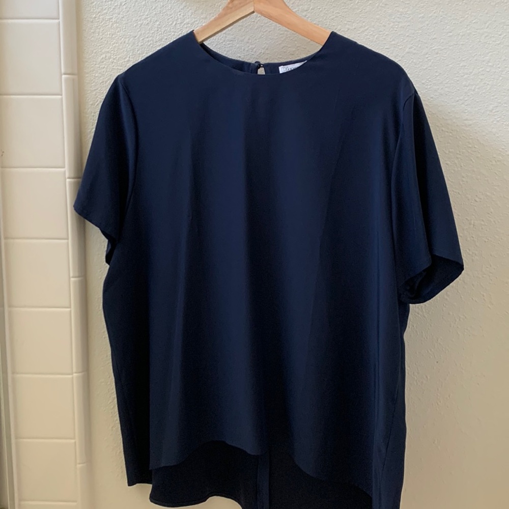 100 % Mulberry Silk . Career Blouse, New, No tags.